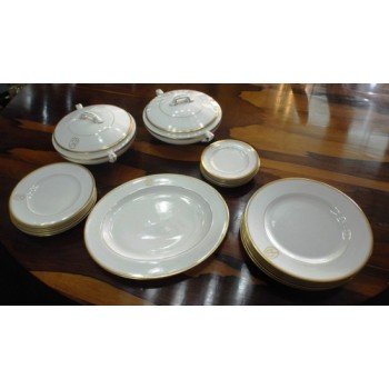 Royal Worcester Grosvenor Part Dinner Service 22 Pieces