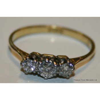 Diamond Three Stone Yellow Gold Ring