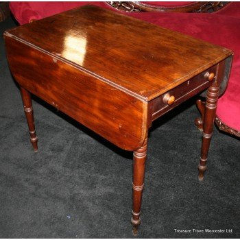 Victorian Mahogany Pembroke Table