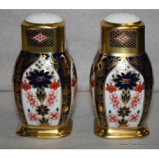 Royal Crown Derby Old Imari Solid Gold Band Salt & Pepper Set