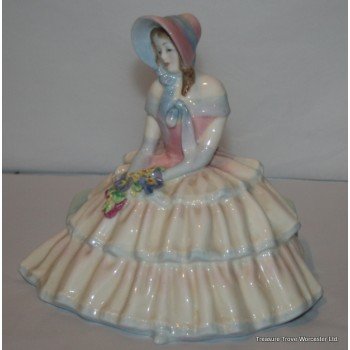 Royal Doulton "Daydreams" HN 1731 Figurine