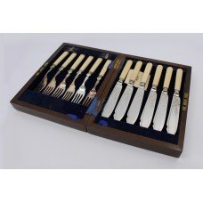 Cased Set of Six Fish Knives & Forks Sheffield 1915