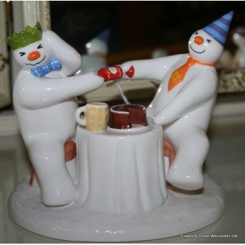 Coalport The Snowman Pulling a Cracker Figurine