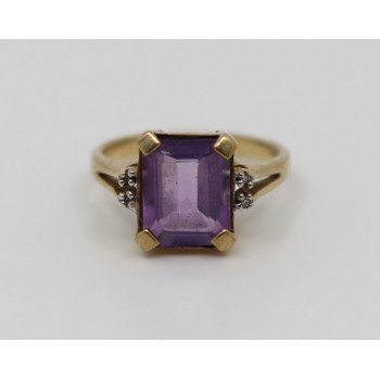 Emerald Cut Amethyst & Diamond 9ct Gold Ring