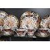 Late 20th c. Royal Crown Derby 6 Place 32 Piece Service Derby Japan Pattern