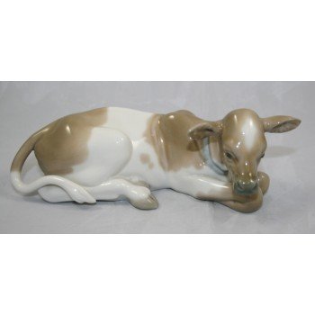 Lladro Retired Nativity Calf Cow #4680 Figurine