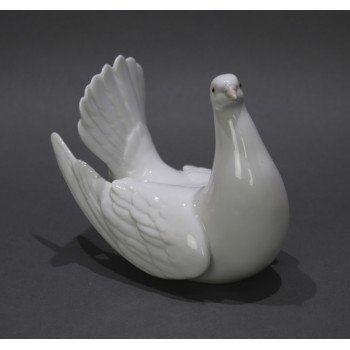 Lladro Porcelain Dove 6289