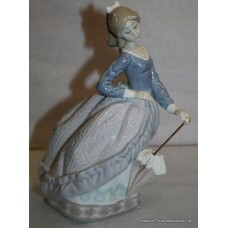Lladro Porcelain Figurine "Evita" #5212 with Umbrella