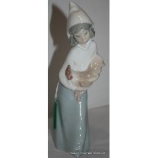 Lladro Porcelain Figurine "Shepherdess with Rooster" #4677