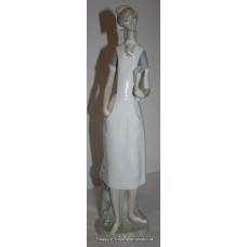 Lladro Porcelain Figurine Nurse Carrying Books #4603
