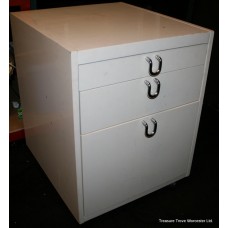 Modern Three Graduated Drawer Office Chest of Drawers