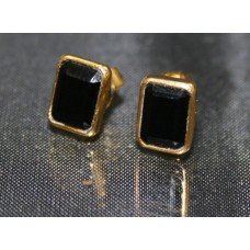 Pair of 9ct Gold Jet Ear Studs