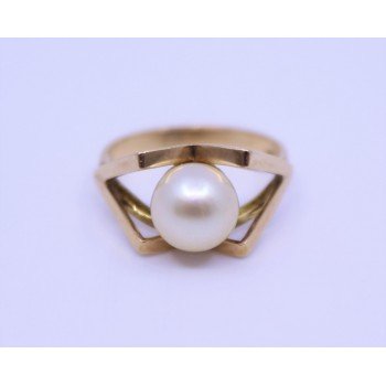 Pearl Set 14ct Gold Ring
