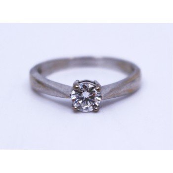 Round Brilliant Cut 0.53 Carat Diamond White Gold Ring