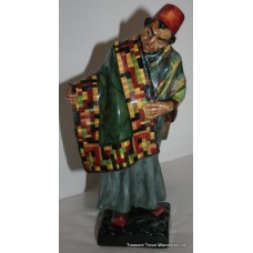 Royal Doulton Figurine "Carpet Seller" HN 1464