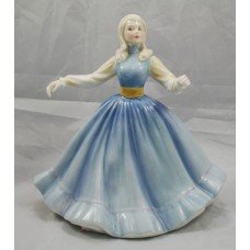 Royal Doulton Figurine 'Jennifer' HN 2392