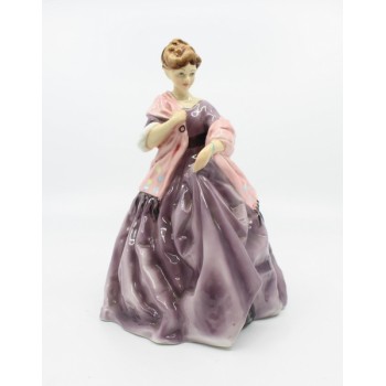 Royal Worcester Doughty Figurine First Dance 3629