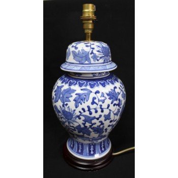 Vintage Chinese Styled Blue & White Table Lamp