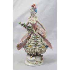 Vintage Italian Capodimonte Porcelain Figurine Lady Flowers Lace