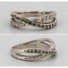 Vintage 9ct White Gold Diamond and Demantoid Ring