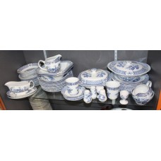 Wood & Sons Blue & White "Yuan" Dinner Service
